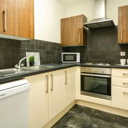 Image 4 - Otley Road Otley Old Road, Otley Road, Leeds, LS16 6HE, United Kingdom - Townhouse for rent