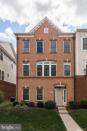 Image 2 - 534 Raymond Drive, West Chester, PA 19380, USA - Townhouse for sale