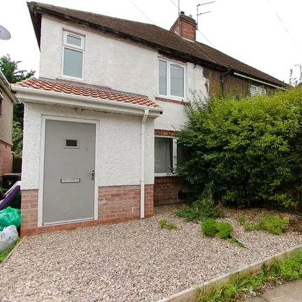 Rent this 4 bed room on 33 Gerard Avenue in Coventry, CV4 8GA