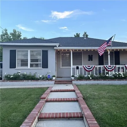 Buy this 3 bed house on 1100 East Wilshire Avenue in Fullerton, CA 92831