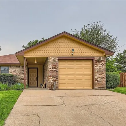 Buy this 3 bed house on 614 Benedict Lane in Arlington, TX 76002