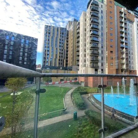 Image 5 - Cypress Place, 9 New Century Park, Manchester, M4 4EE, United Kingdom - Apartment for rent