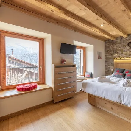Rent this 2 bed apartment on 32046 San Vito di Cadore BL