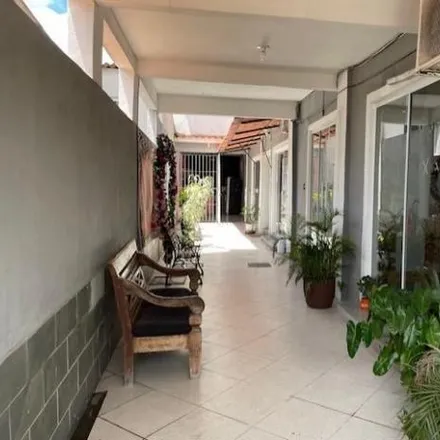 Buy this 3 bed house on Rua Noventa e Três A in Vila Santa Cecília, Volta Redonda - RJ