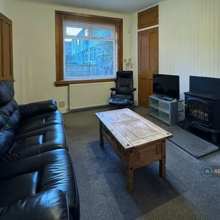 Image 9 - 38 Logie Green Road, City of Edinburgh, EH7 4HQ, United Kingdom - House for rent