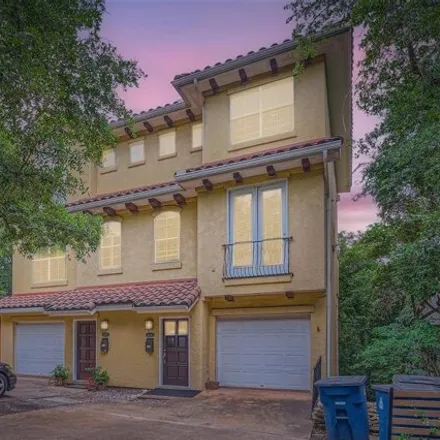 Buy this 4 bed condo on 603 Upson Street in Austin, TX 78703