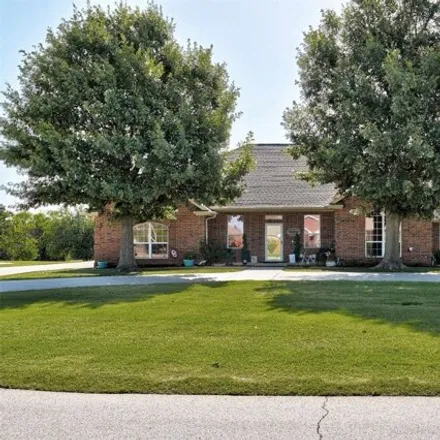Buy this 4 bed house on 3186 Bradford Drive in Moore, OK 73160