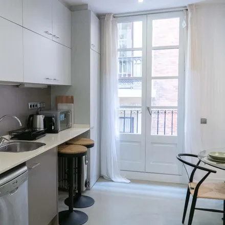 Rent this 1 bed apartment on Carrer de Santa Anna in 26, 08002 Barcelona