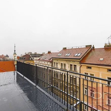 Image 4 - Varšavská 1041/26, 120 00 Prague, Czechia - Apartment for rent