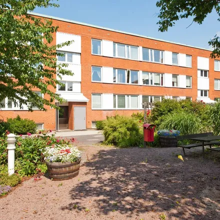Rent this 3 bed apartment on Gässlingavägen 13b in 227 61 Lund, Sweden