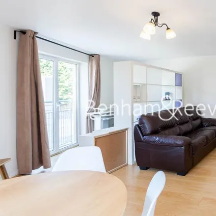 Rent this 2 bed apartment on Kelly Court in 2 Garford Street, Canary Wharf