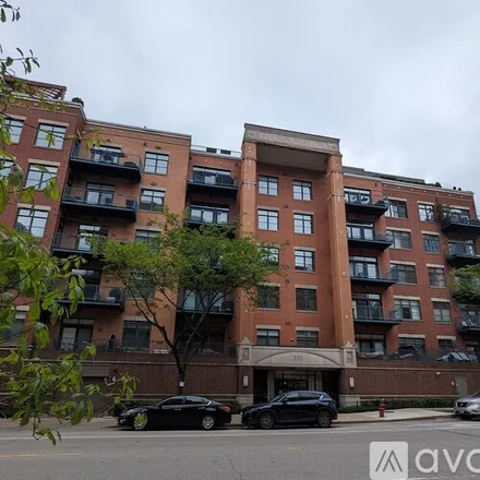 Rent this 2 bed condo on 550 W Fulton St