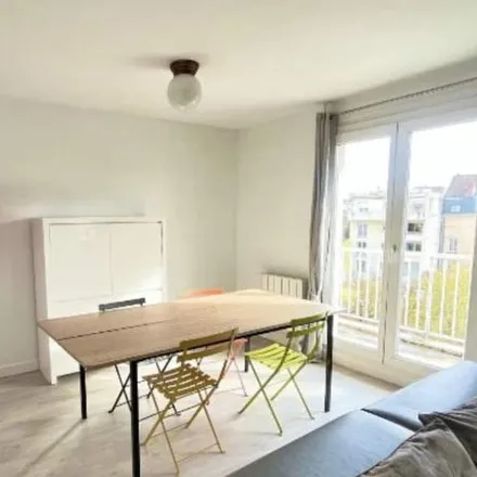 Image 6 - Reims, Marne, France - Apartment for rent