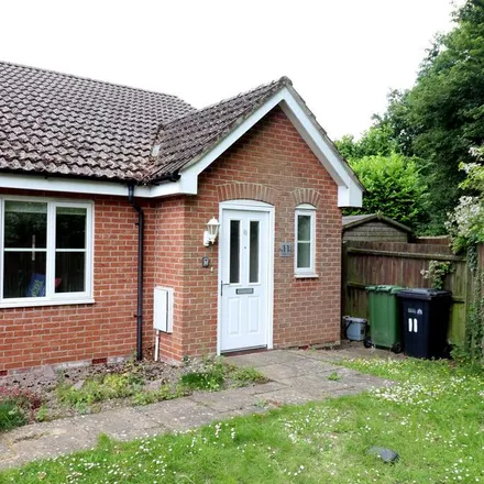 Image 1 - Challis Close, Watlington, PE33 0EY, United Kingdom - Duplex for rent