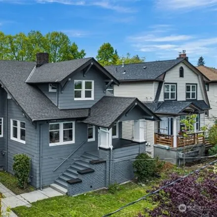 Buy this 5 bed house on 4525 5th Avenue Northeast in Seattle, WA 98105