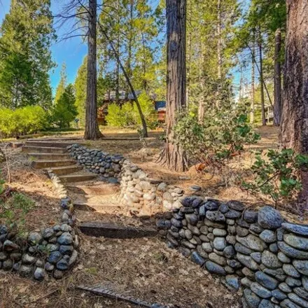 Image 9 - 2304 Mustang Road, Arnold, Calaveras County, CA 95223, USA - House for sale