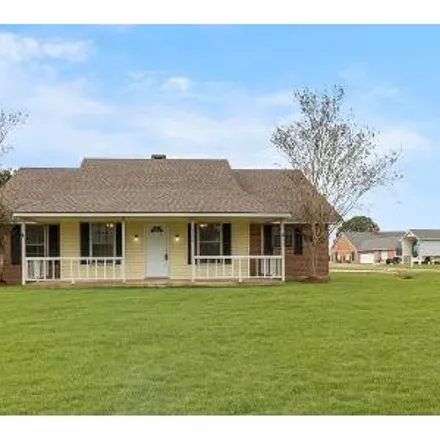 Buy this 3 bed house on Westwood Drive in Vermilion Parish, LA 70511