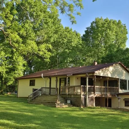 Buy this 2 bed house on Mockingbird Lane in Greene County, MO 65738
