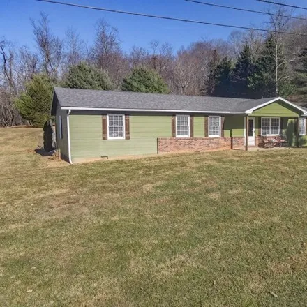 Image 2 - 437 Williams Street, Independence, Grayson County, VA 24348, USA - House for sale