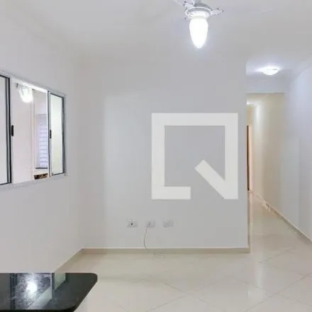 Rent this 3 bed apartment on Rua Apiaí in Vila Curuçá, Santo André - SP