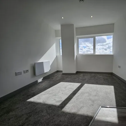 Image 3 - Consort House, Waterdale, City Centre, Doncaster, DN1 3HR, United Kingdom - Apartment for rent