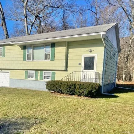 Buy this 3 bed house on 10 Cane Road in Village of Greenwood Lake, Warwick