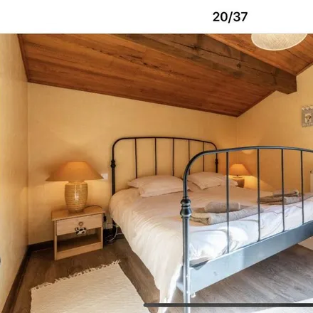 Rent this 3 bed apartment on 74110 Morzine