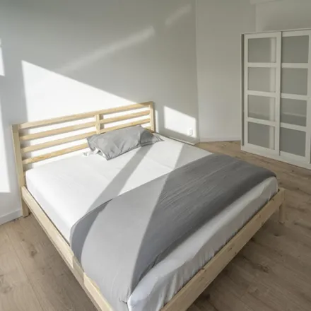 Rent this 3 bed room on Stadhoudersweg 97C in 3039 EC Rotterdam, Netherlands
