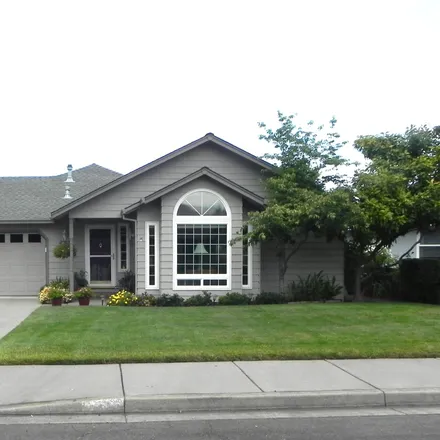 Buy this 3 bed house on 2919 Stacie Way in Medford, OR 97504