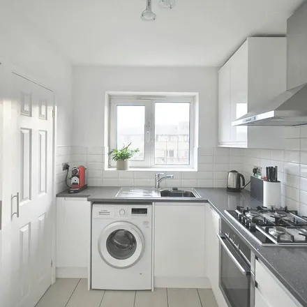 Rent this 2 bed apartment on Thorne Street in London, E16 1LP