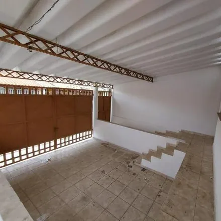 Buy this 2 bed house on Rua Professor Demétrio Ivahy Badaró in Una, Taubaté - SP