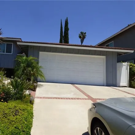Rent this 3 bed house on 30682 Mainmast Drive in Agoura Hills, CA 91301