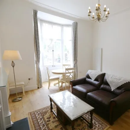 Image 3 - 64 Gloucester Terrace, London, W2 3HH, United Kingdom - Apartment for rent