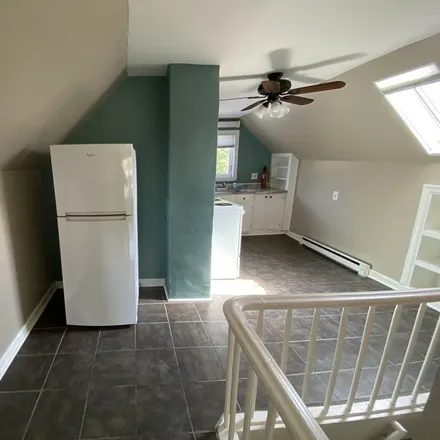 Image 5 - 30 Alden Street, Ashland, MA 01721, USA - Apartment for rent