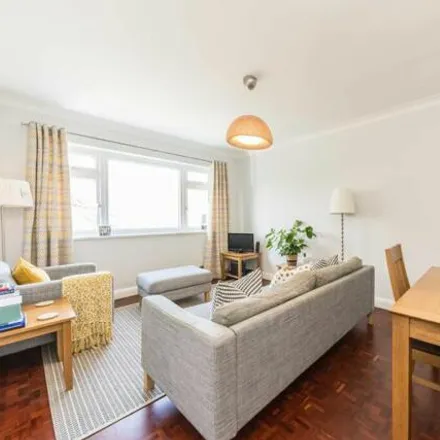 Buy this 2 bed apartment on 16-27 Kenmore Close in London, TW9 3JG