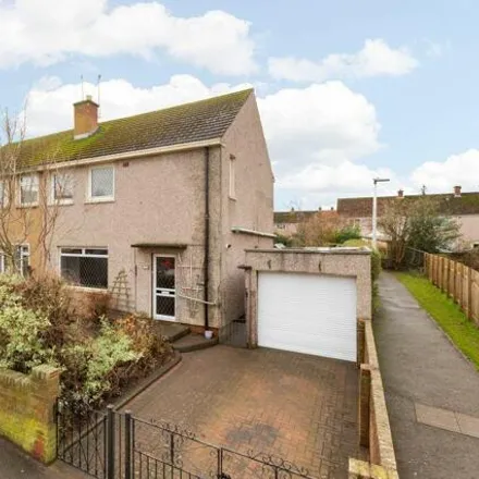 Buy this 3 bed duplex on 107 Dobbie's Road in Bonnyrigg, EH19 2AY