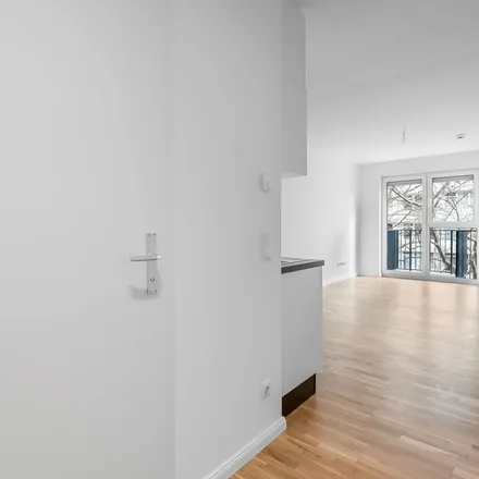 Rent this 1 bed apartment on Alt-Friedrichsfelde 122 in 10315 Berlin, Germany