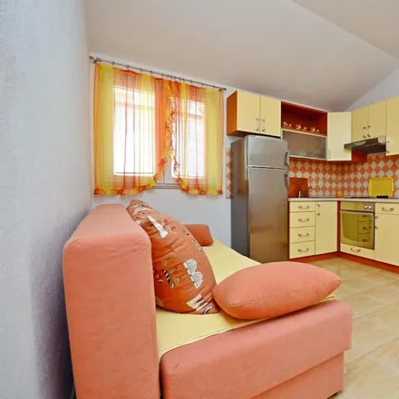 Image 2 - Zrinsko Frankopanska 5A - Apartment for rent