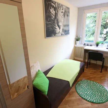 Rent this 5 bed apartment on Styrska 3 in 91-403 Łódź, Poland