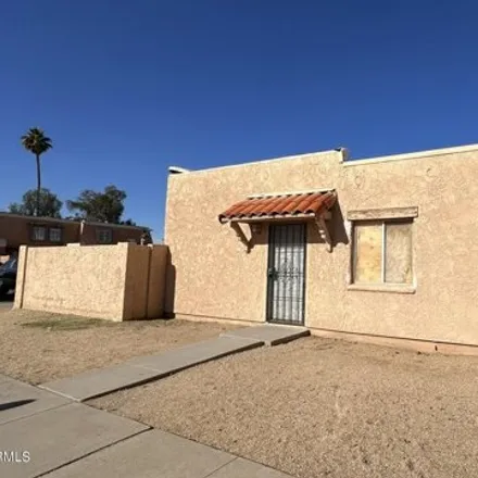Buy this 2 bed house on 4069 South 44th Way in Phoenix, AZ 85040