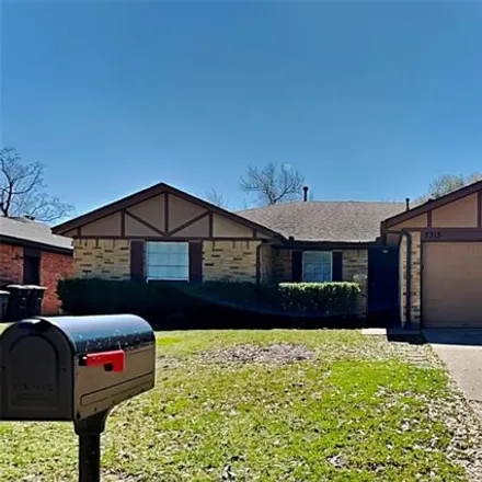 Rent this 4 bed house on 5333 Derbyshire Drive in Katy, TX 77493
