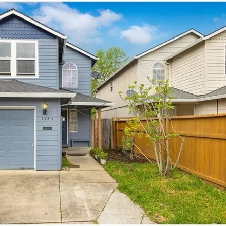 Buy this 3 bed townhouse on 1384 South Heather Street in Cornelius, OR 97113