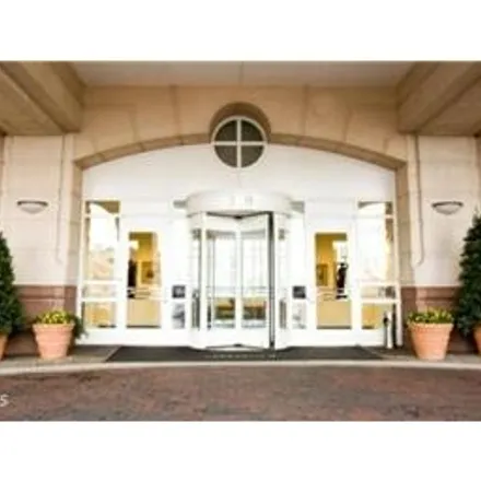 Image 2 - Harborview Tower, 100 Harborview Drive, Dundalk, MD 21230, USA - Apartment for rent