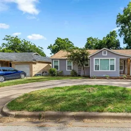 Image 1 - 1663 Speedway Ave, Wichita Falls, Texas, 76301 - House for sale