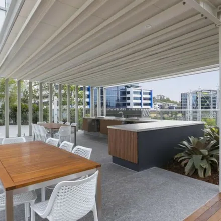 Image 7 - 70 Longland Street, Newstead QLD 4006, Australia - Apartment for rent