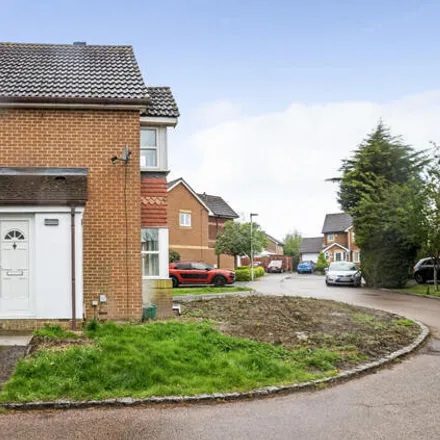 Buy this 1 bed house on Oswald Close in Newell Green, RG42 3SU