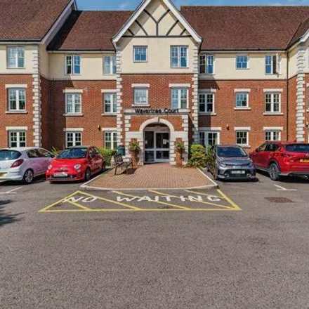 Buy this 2 bed apartment on Cooper Lodge in Horley, RH6 7DX