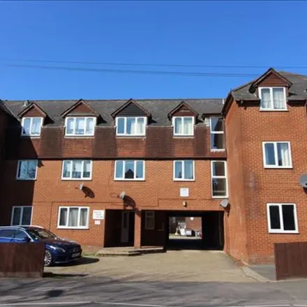 Image 7 - Manor Park House, Bullar Road, Southampton, SO18 1GT, United Kingdom - Apartment for rent