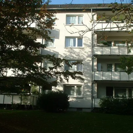 Rent this 3 bed apartment on Rieselshof 24 in 45355 Essen, Germany