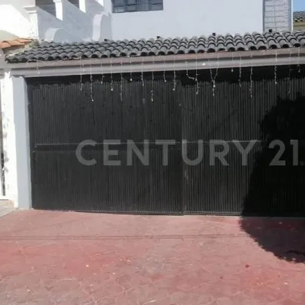 Buy this 5 bed house on Calle Almería 788 in Lomas de Zapopan, 45130 Zapopan